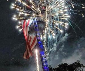 Warren Memorial Fireworks Show