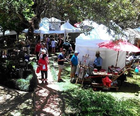 Melrose Arts & Crafts Festival